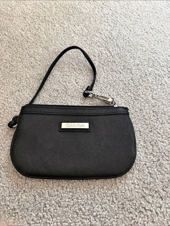 Calvin Klein Handbags - Calvin Klein Black Wristlet Bag
